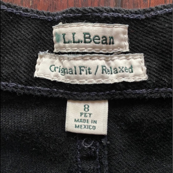 L.L.Bean Original Fit / Relaxed Mom Jeans - Picture 5 of 5
